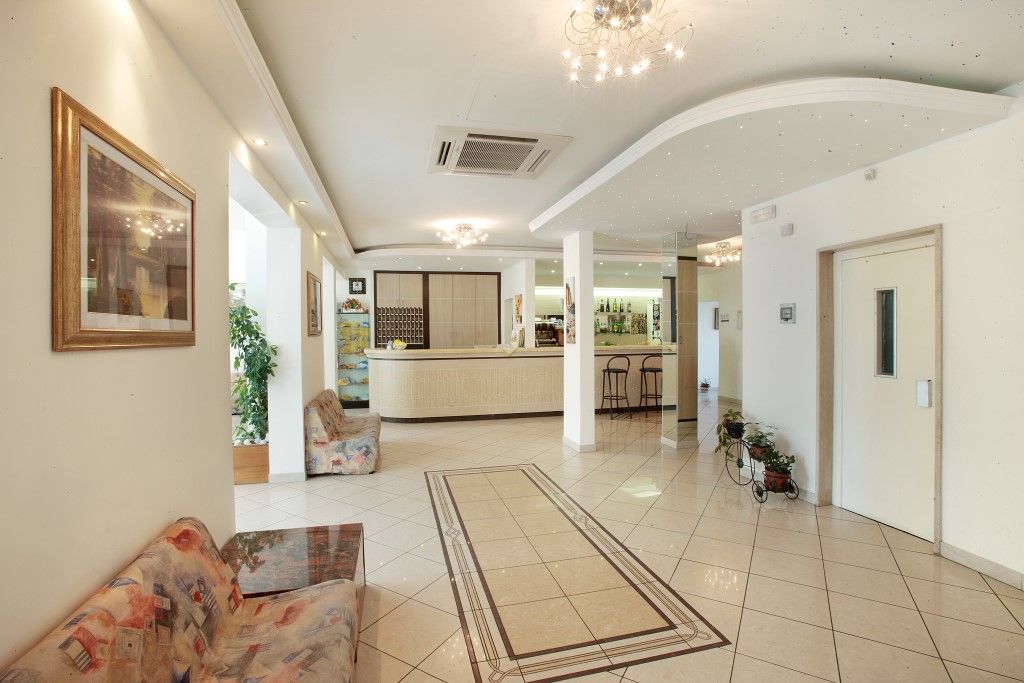 Hotel Serena Gatteo Экстерьер фото